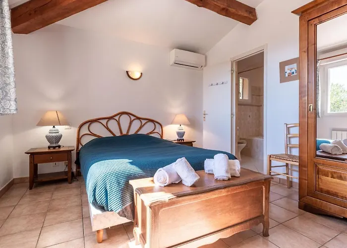 La Girelle By Interhome * פורטו-וישיו